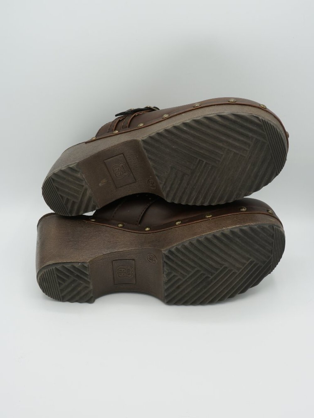Route 66 Women's Camden Brown Studded Chunky Clogs Mules Size 8.5 - Picture 9 of 12
